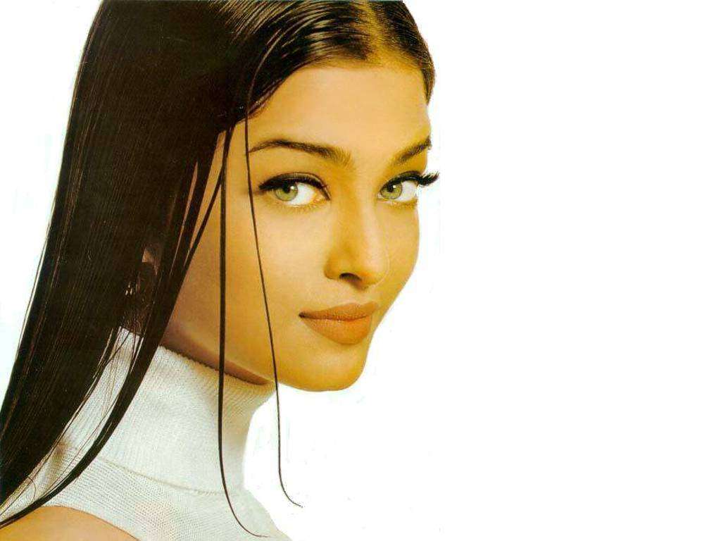 Aishwarya Rai Bachchan Wallpaper